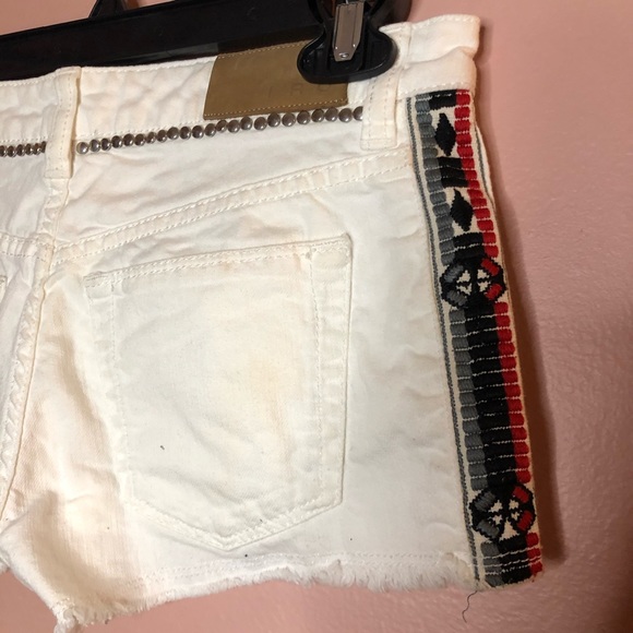 IRO Women’s Studded Short Shorts size 26 - Picture 3 of 5